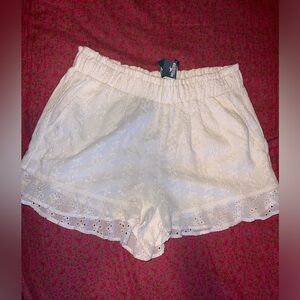 Hollister Ultra High Rise White Eyelet Boho Ruffle Shorts